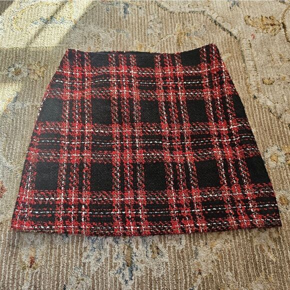 NWT Loft Plaid Skirt. Sz 8 Petite, side Zip With Lining And Total Length 17" - Picture 3 of 5